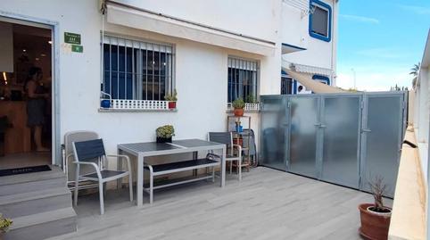 Foto 3 de Casa adosada de lloguer a Les Bassetes - El Marjal, Alicante