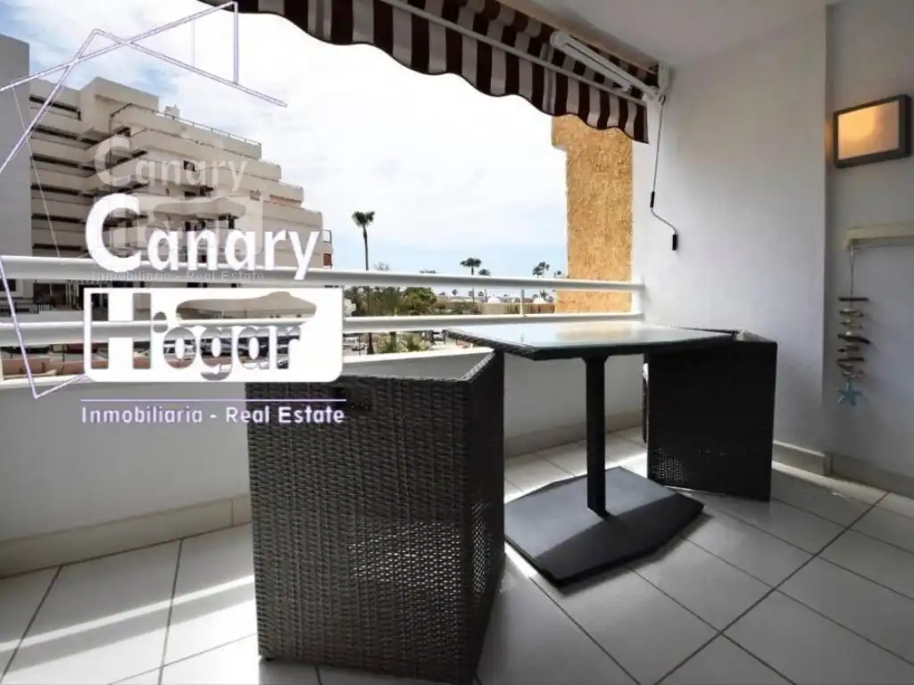 Terraza de Estudio en venta en Adeje con Aire acondicionado, Calefacción y Piscina comunitaria