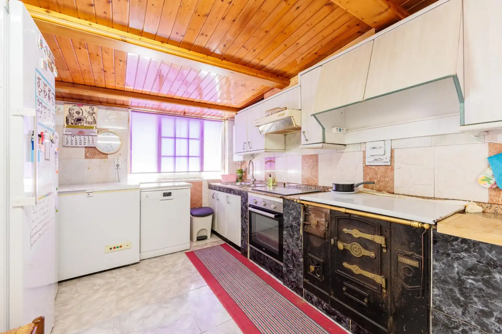 Kitchen of Houses for sale in Vigo   with Heating, Private garden and Terrace