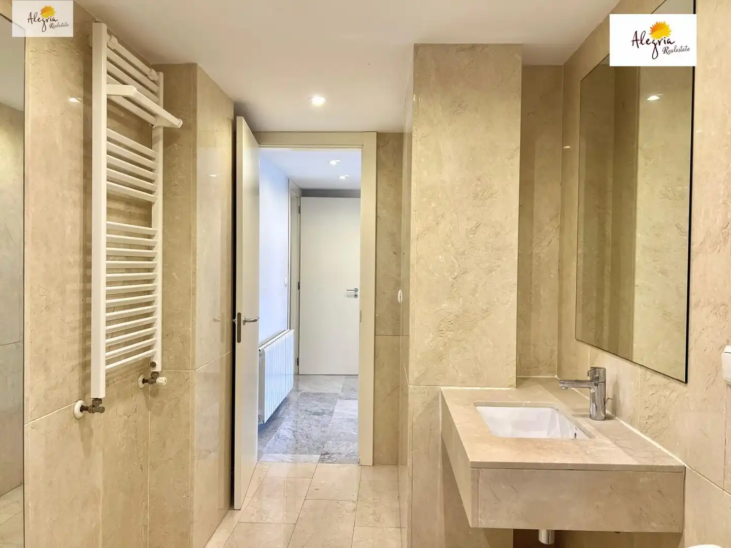 Badezimmer von Maisonette zum Verkauf in Valencia mit Klimaanlage, Heizung und Terrasse