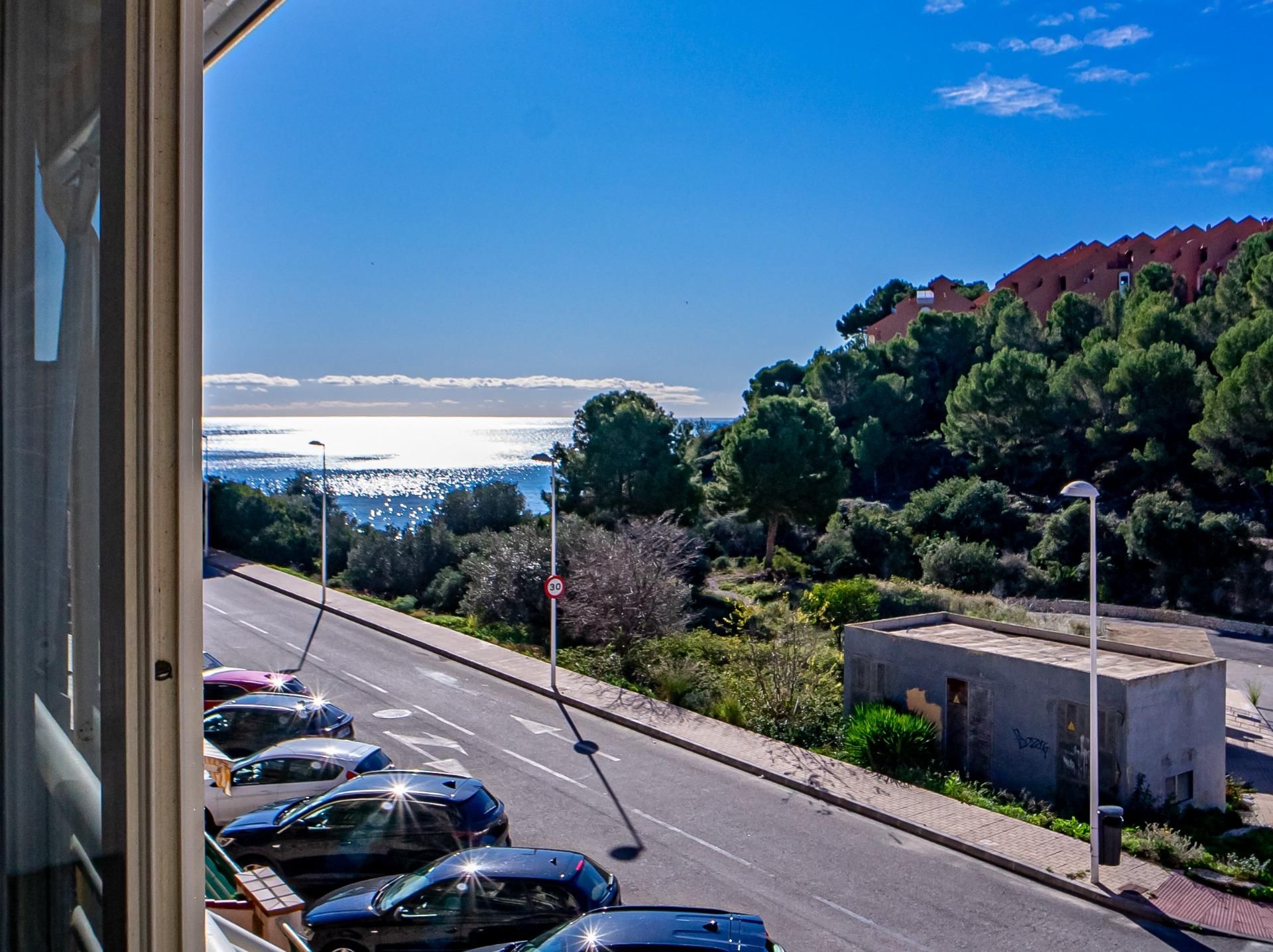 Vista exterior de Apartament en venda en Calpe / Calp amb Aire condicionat, Terrassa i Balcó