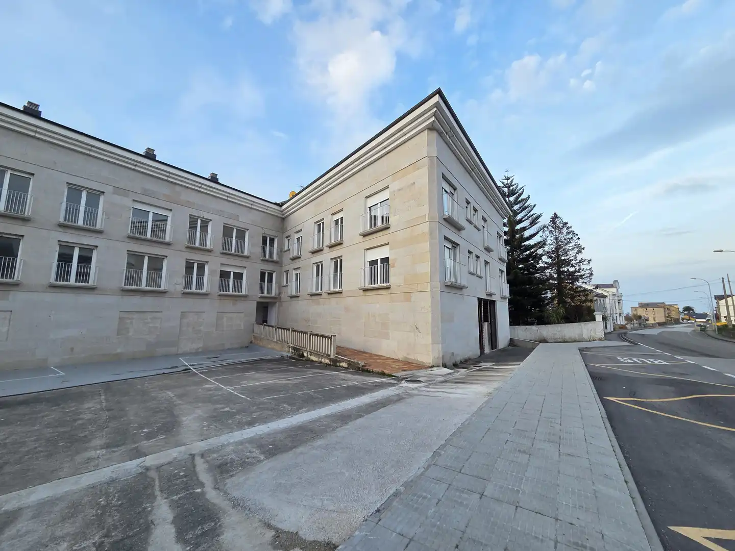 Exterior view of Flat for sale in Barreiros  with Swimming Pool