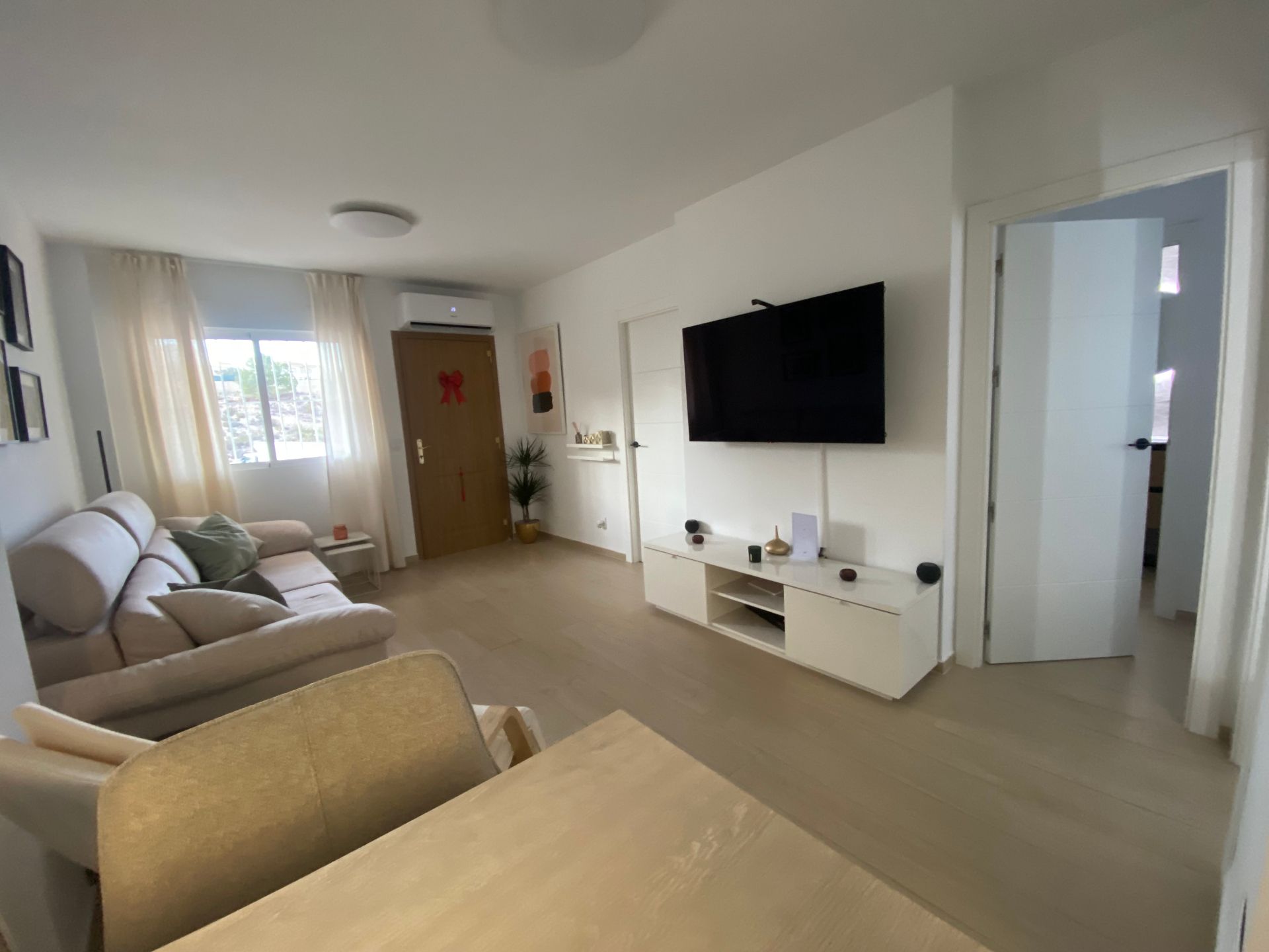 Sala d'estar de Apartament en venda en Castalla amb Aire condicionat, Terrassa i Balcó