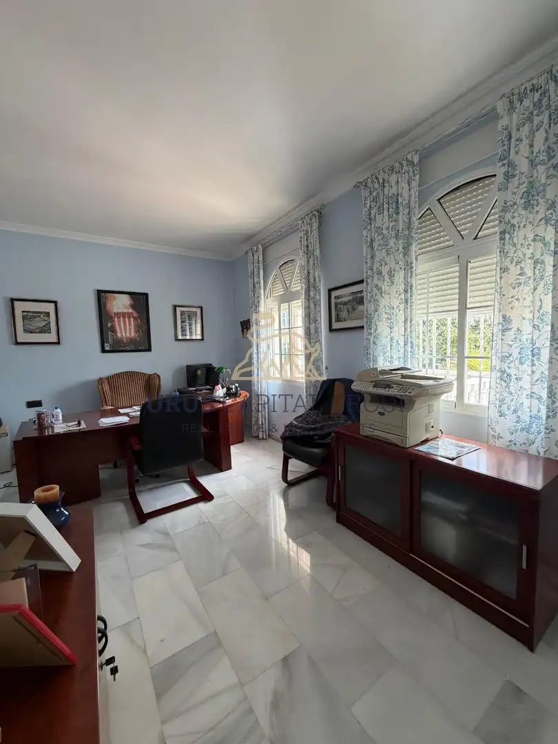 Casa con piscina en venta en Periurbano Oeste - Sierra, imagen 32