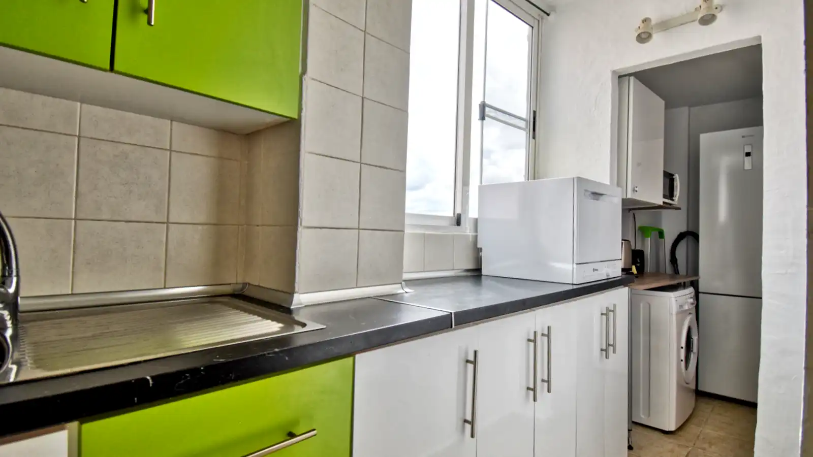 Küche von Haus oder Chalet zum Verkauf in Gandia mit Klimaanlage, Heizung und Privatgarten