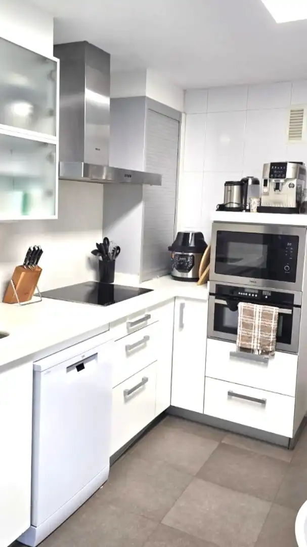 Cocina de Planta baja en venta en Valle de Elorz / Elortzibar con Calefacción, Jardín privado y Parquet