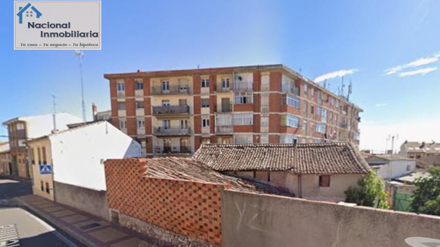 Vista exterior de Piso en venta en Íscar con Calefacción, Terraza y Alarma
