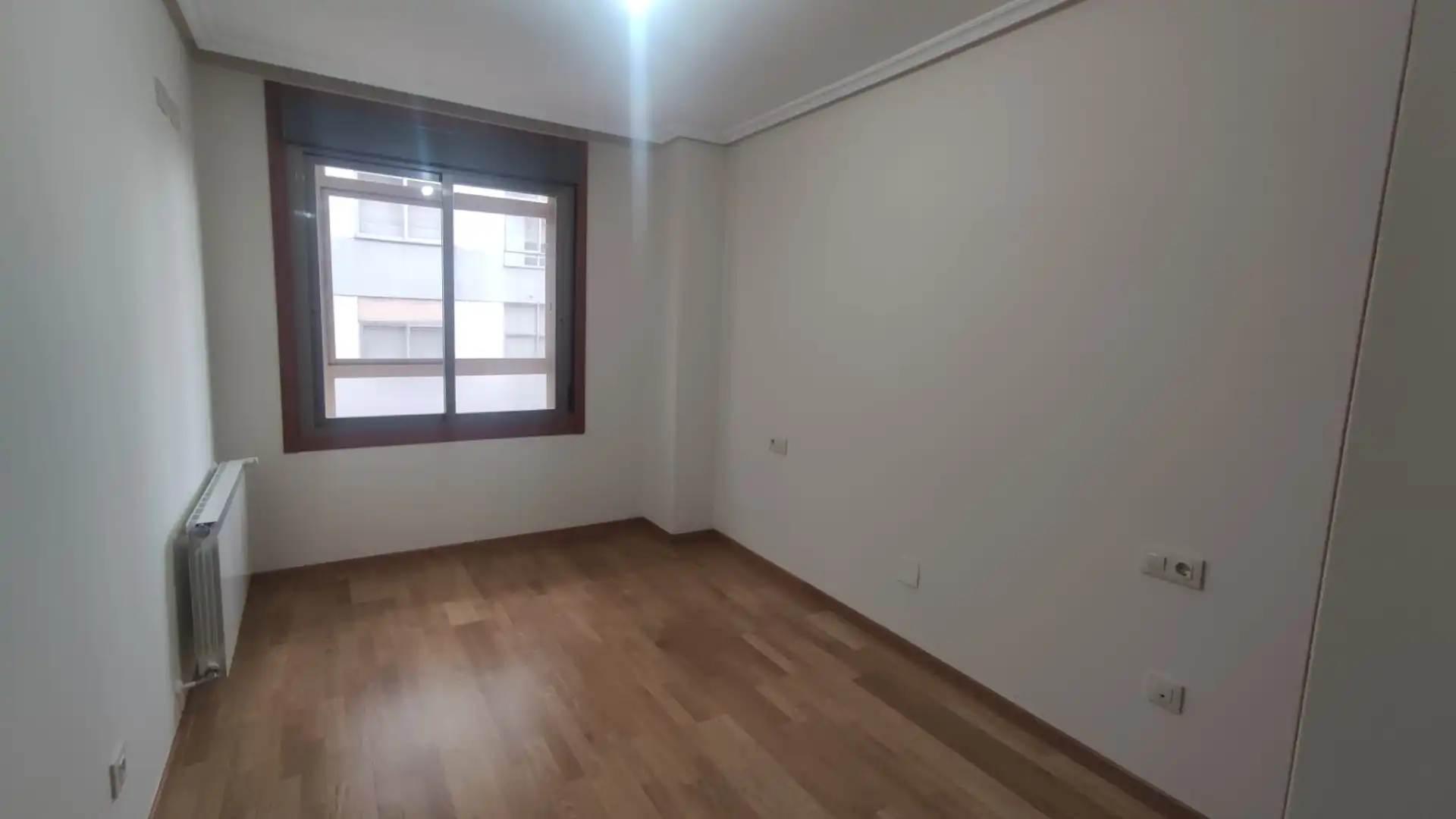 Bedroom of Flat for rent in Ourense Capital   with Heating, Storage room and Oven