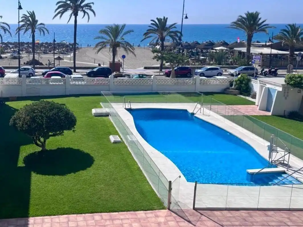 Swimming pool of Ground floor for sale in Torremolinos  with Air Conditioner, Private garden and Terrace