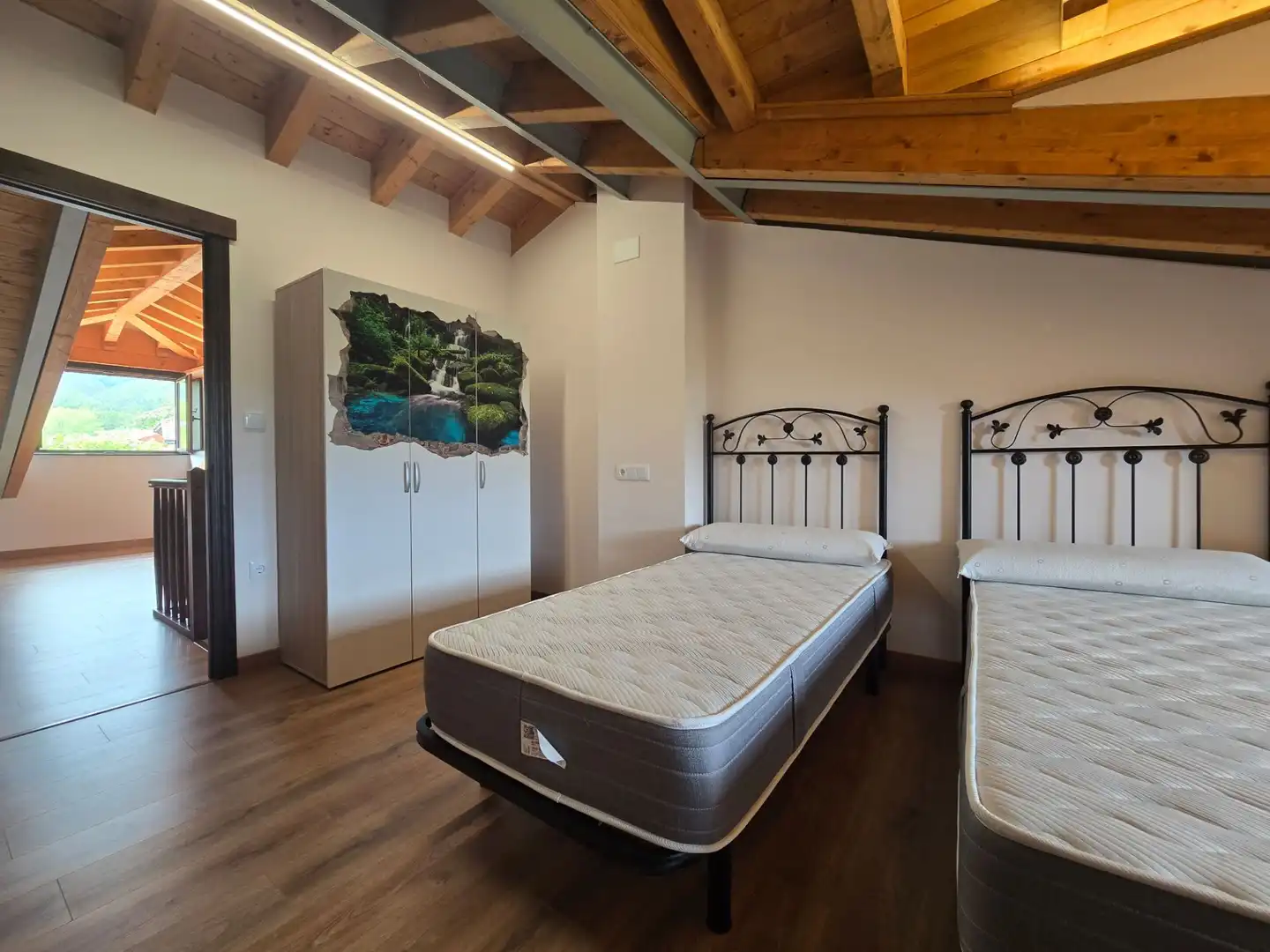 Habitación de Casa o chalet en venta en Llanes con Calefacción, Jardín privado y Trastero