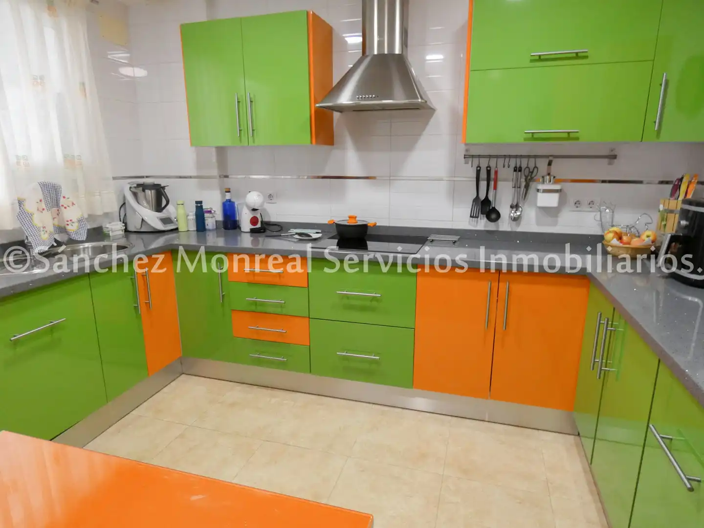 Cocina de Piso en venta en Alcázar de San Juan con Aire acondicionado, Calefacción y Terraza