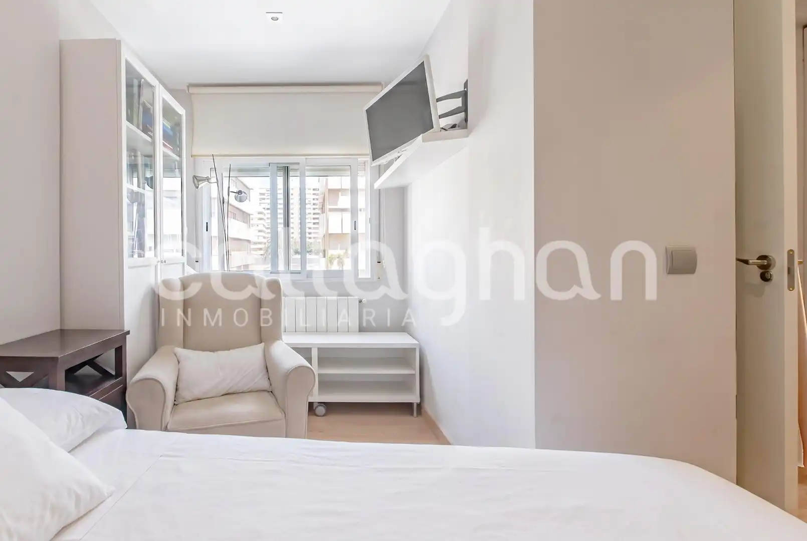 Habitación de Piso en venta en Valencia con Aire acondicionado, Calefacción y Balcón