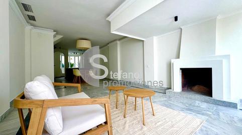 Foto 5 de Planta baixa en venda a De Ramón Gómez de la Serna, Playa de la Fontanilla, Marbella