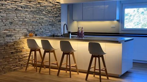 Foto 2 de Apartamento de alquiler en San Salvador - Caeira, Poio