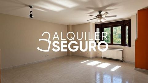 Foto 5 de Piso de alquiler en Alfareros, Camarma de Esteruelas, Madrid