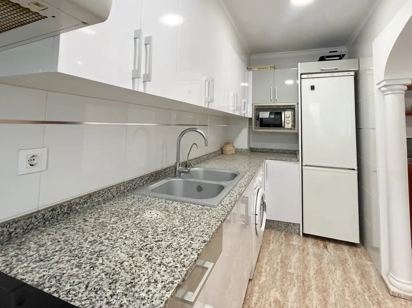 Cocina de Piso en venta en Sagunto / Sagunt con Aire acondicionado, Amueblado y Horno