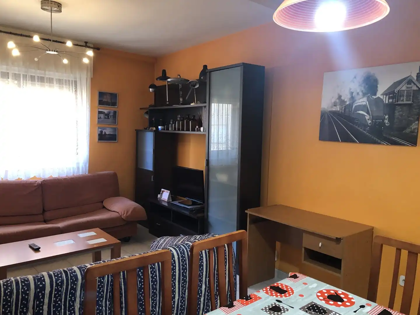 Sala d'estar de Pis en venda en Segovia amb Calefacció i Balcó
