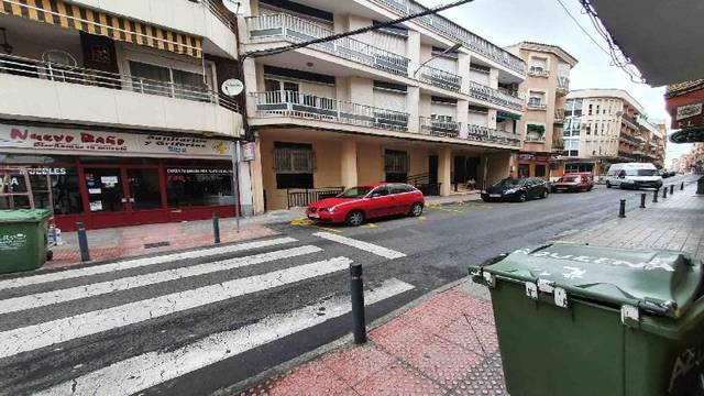 Local comercial en Venta en AZUCENA, 14 en Plaza de Toros