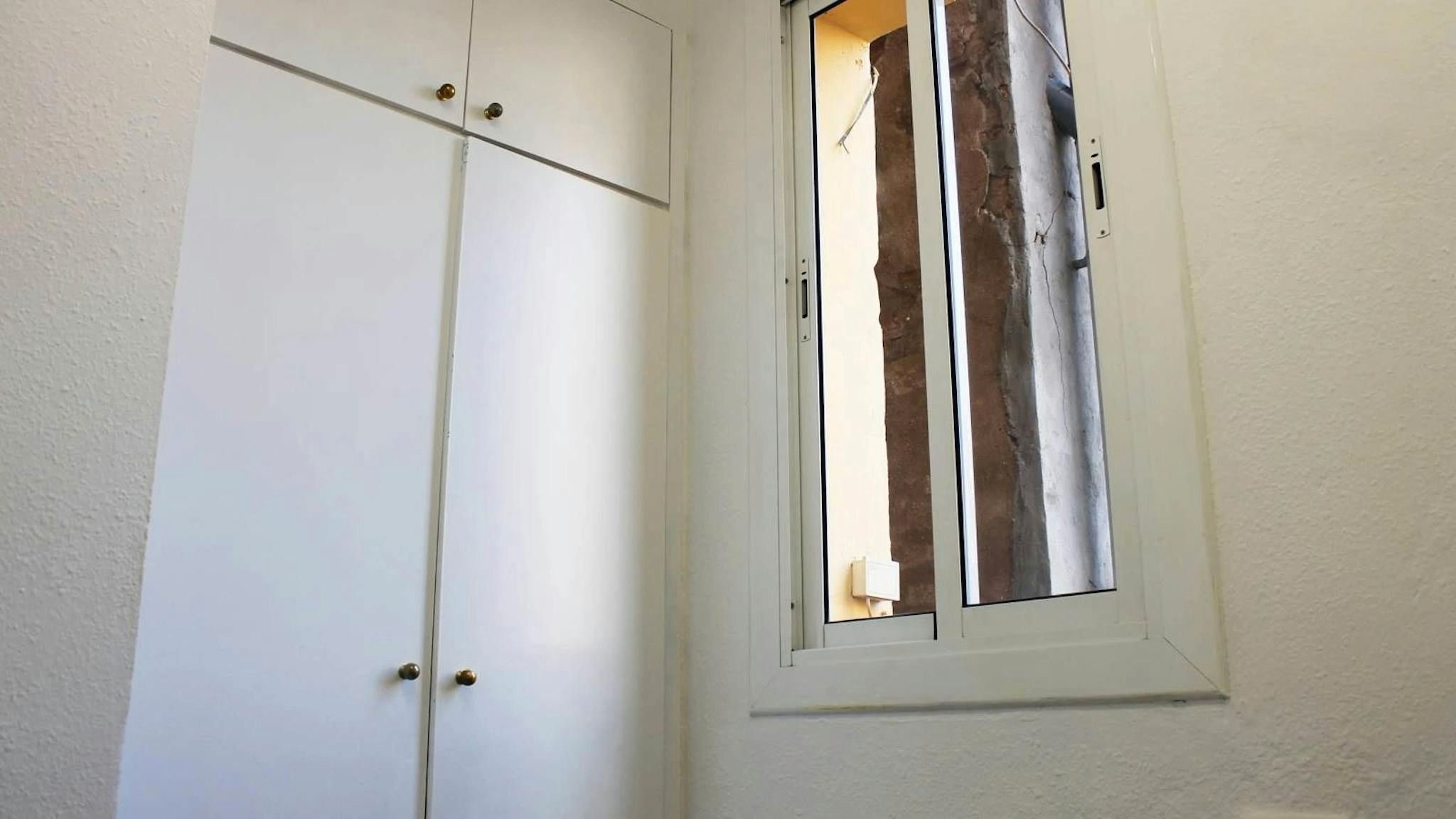 Bedroom of Flat to share in  Barcelona Capital  with Furnished and Washing machine