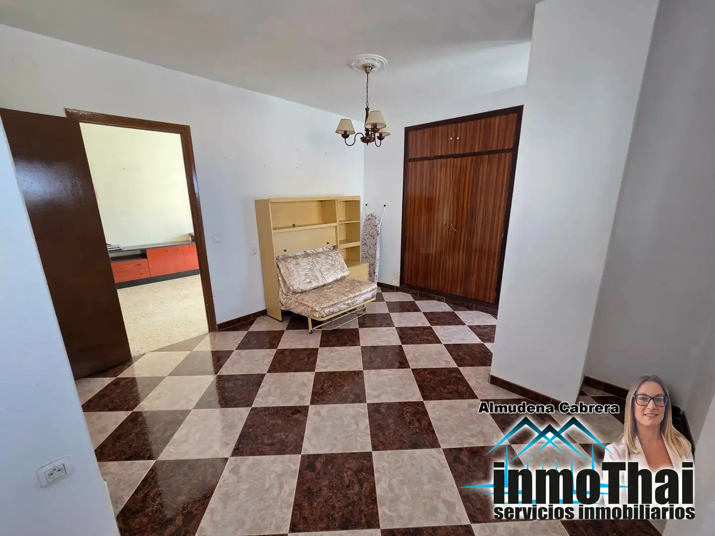 Piso con ascensor en venta en Calle Arcángel San Miguel, imagen 6