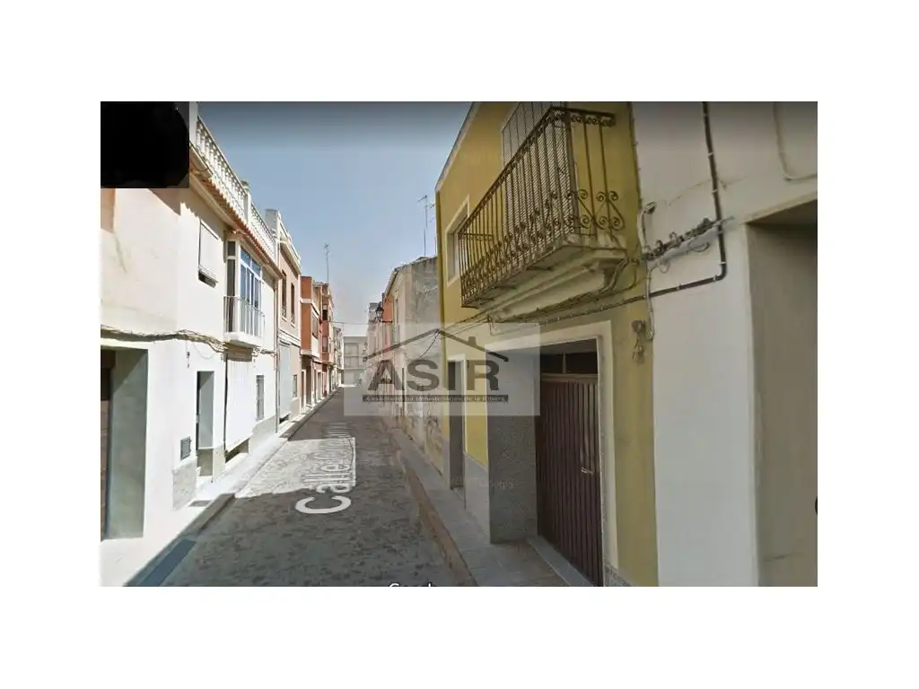 Wohnbaugrundstück zum Verkauf in Casc Urbà, imagen 2