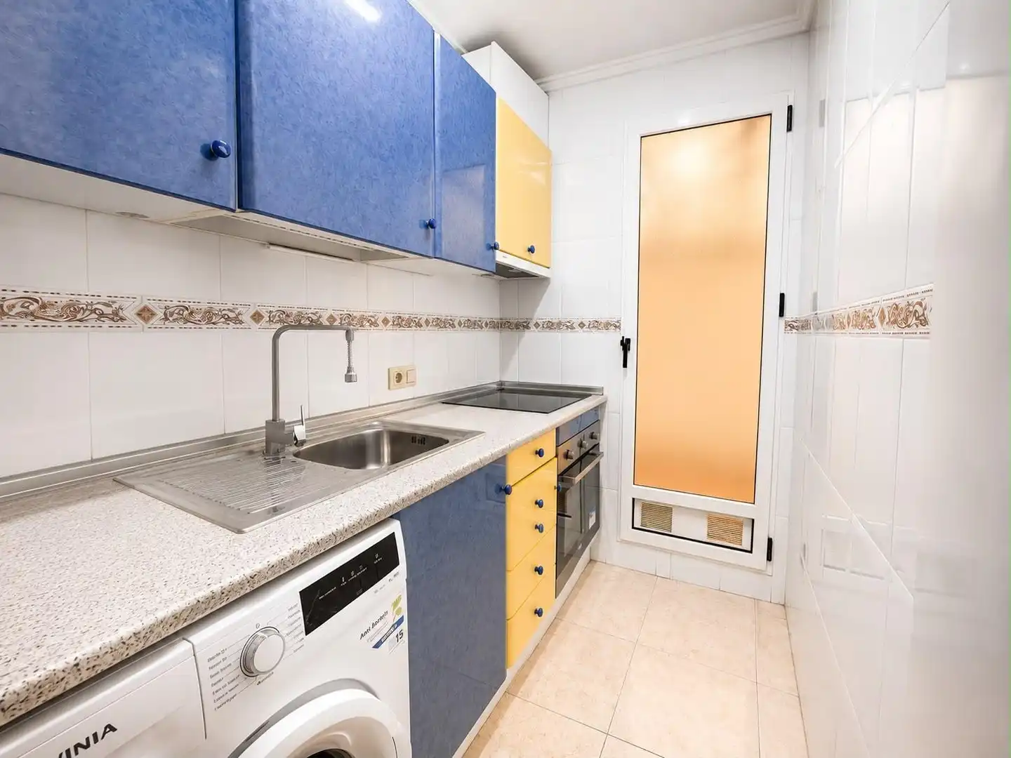 Ground floor for rent in El Molino