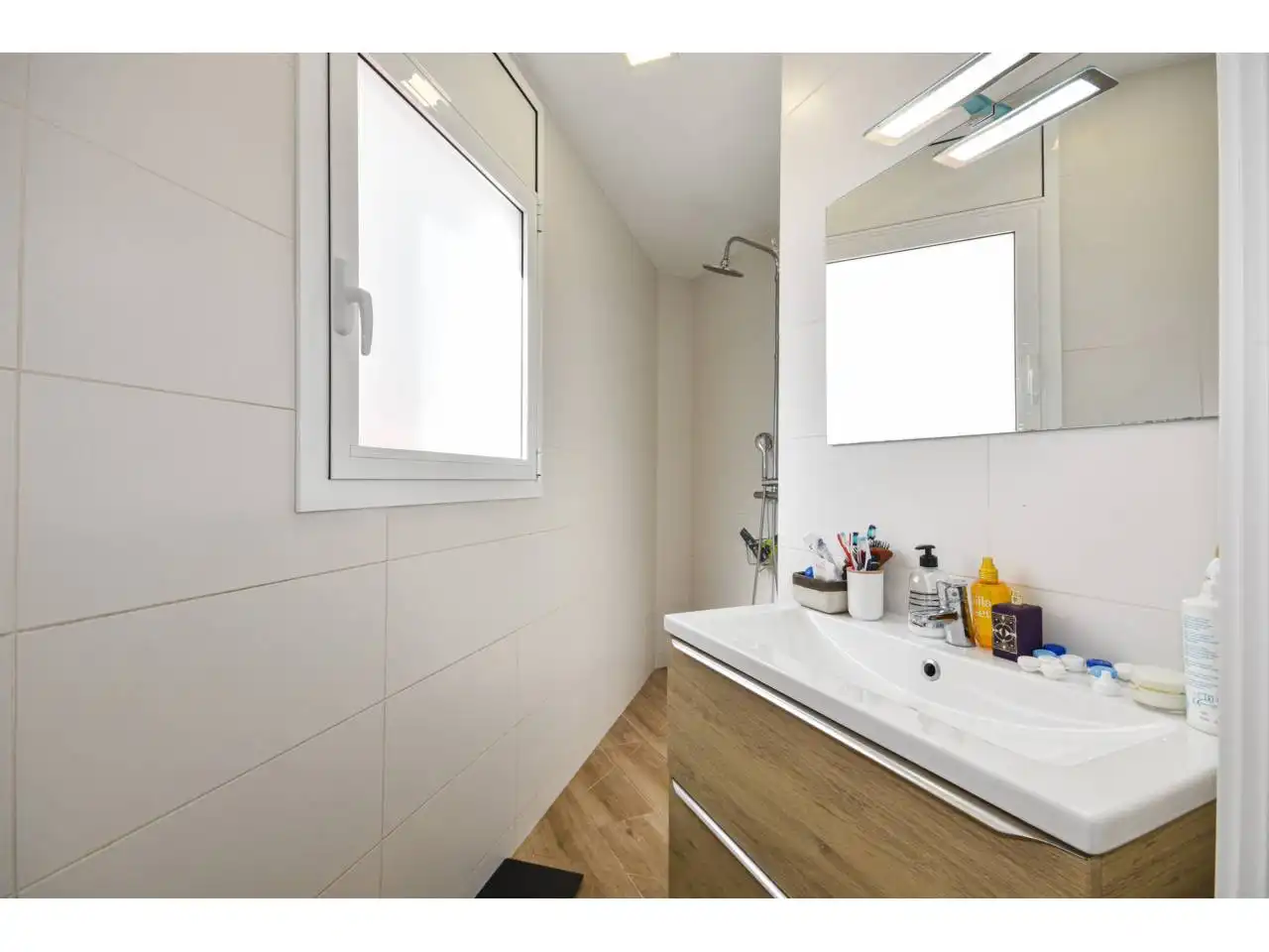 Baño de Casa o chalet en venta en Martorelles con Aire acondicionado, Calefacción y Jardín privado