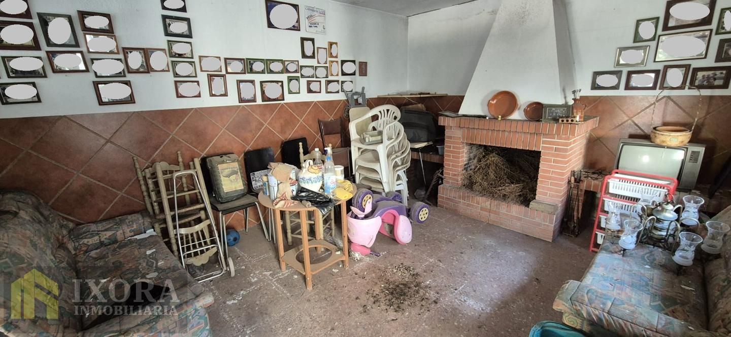 Casa o xalet en venda en Linares amb Jardí privat i Terrassa