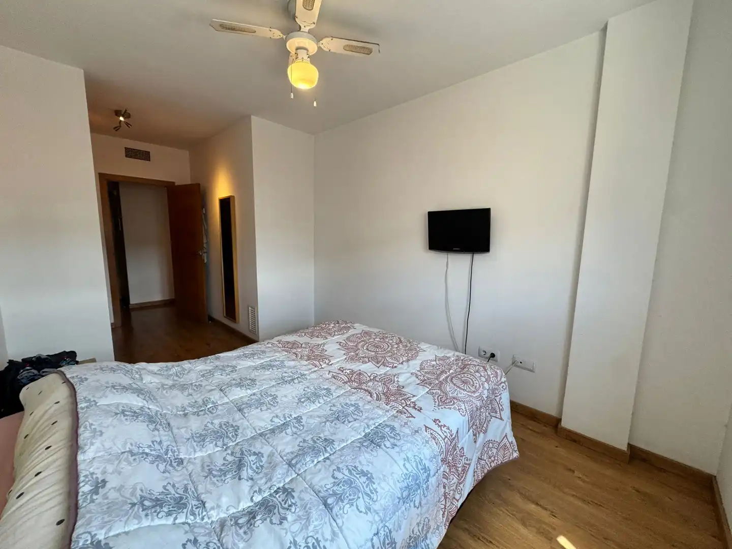 Habitación de Piso en venta en Murcia con Aire acondicionado, Calefacción y Amueblado