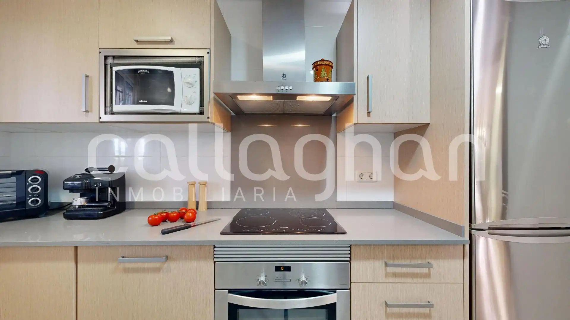 Cuina de Casa o xalet en venda en Sagunto / Sagunt amb Aire condicionat, Calefacció i Jardí privat