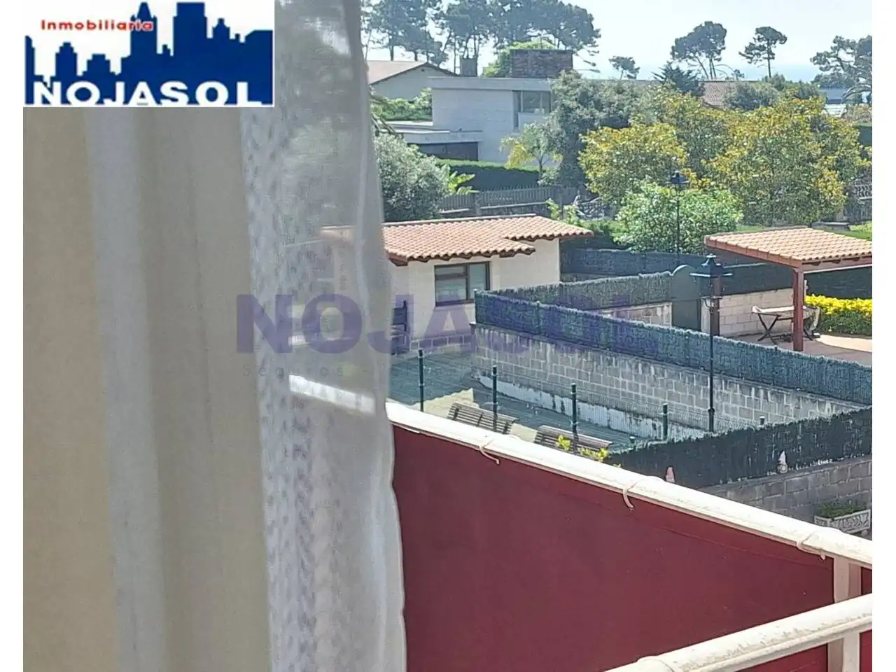 Terraza de Apartamento de alquiler en Noja con Calefacción, Terraza y Amueblado
