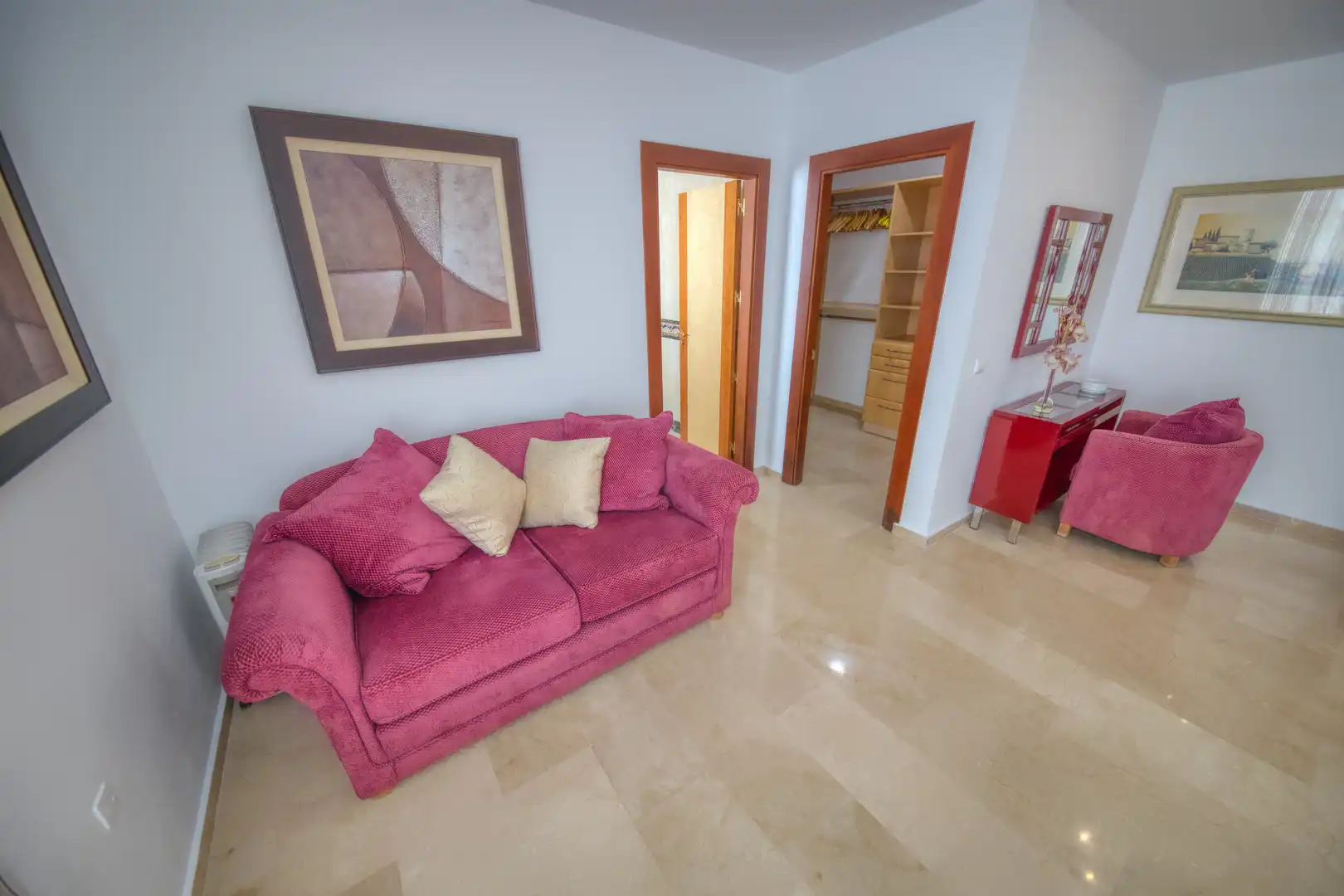 Living room of Houses for sale in Benalmádena  with Air Conditioner, Private garden and Parquet flooring