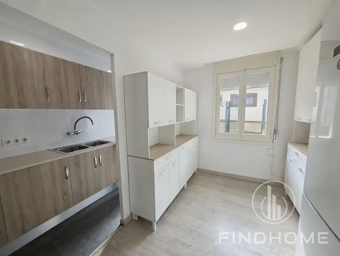 Kitchen of Detached homes for sale in Olot  with Heating, Private garden and Terrace