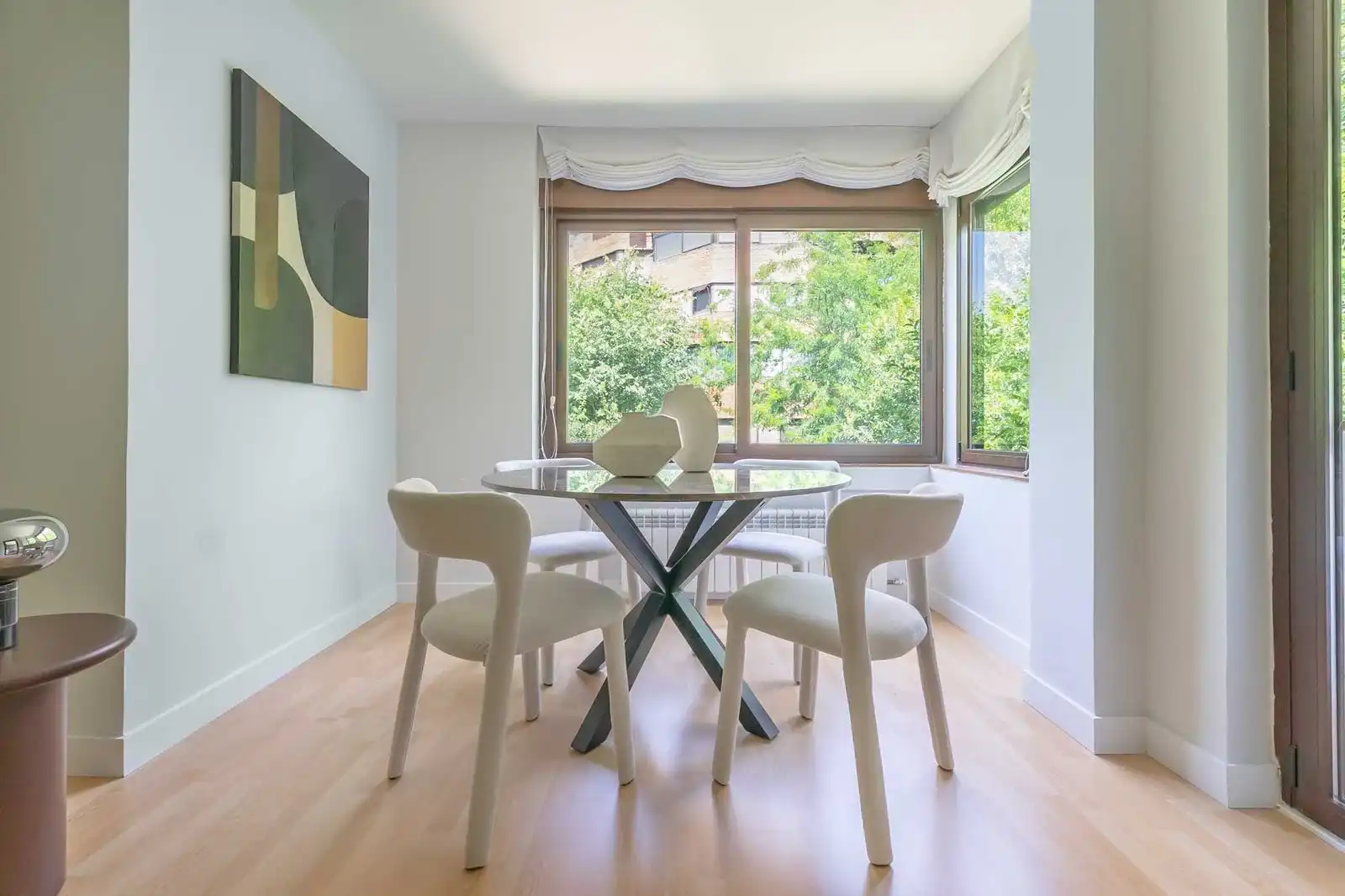 Comedor de Apartamento de alquiler en Madrid con Aire acondicionado, Calefacción y Piscina