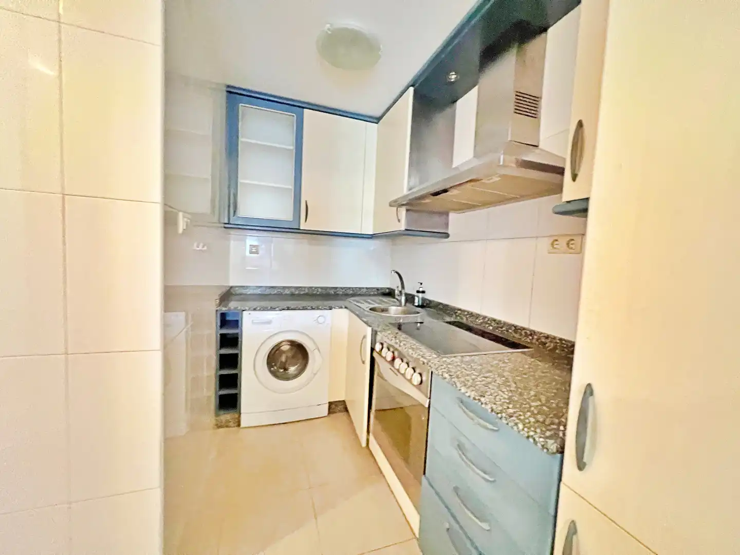 Cocina de Apartamento de alquiler en Lugo con Calefacción, Parquet y Amueblado