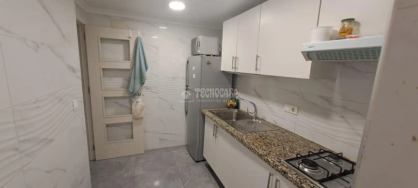 Cocina de Piso en venta en Alicante / Alacant con Aire acondicionado, Calefacción y Balcón