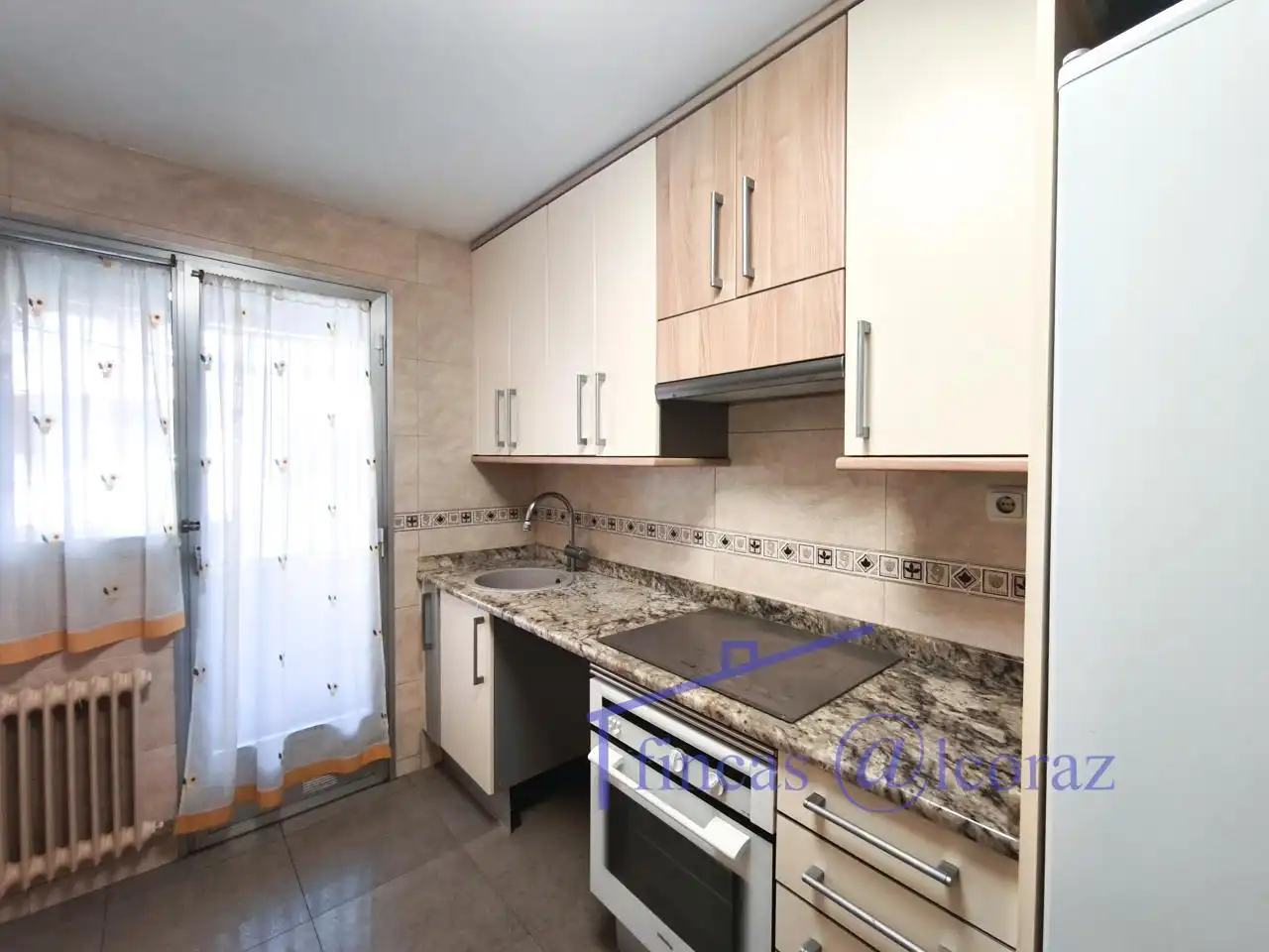 Cocina de Piso en venta en Huesca con Calefacción y Trastero