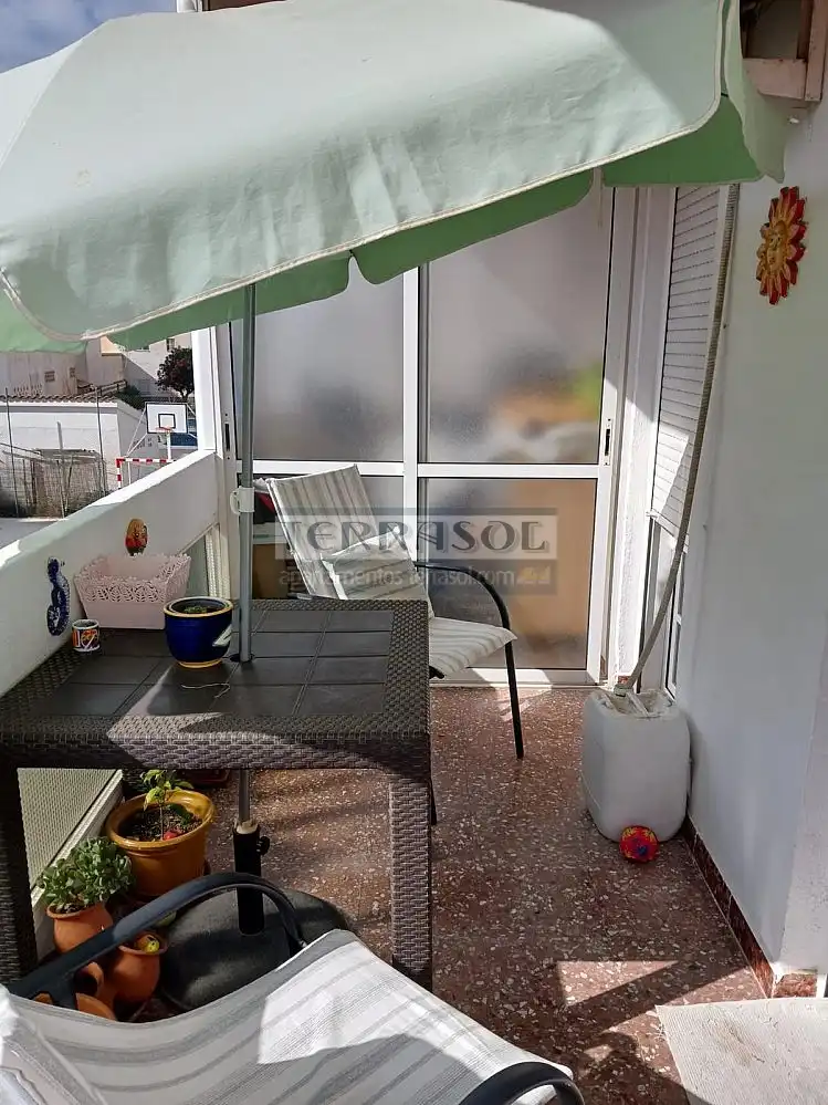 Apartamento con piscina en venta en Torre del Mar, imagen 17