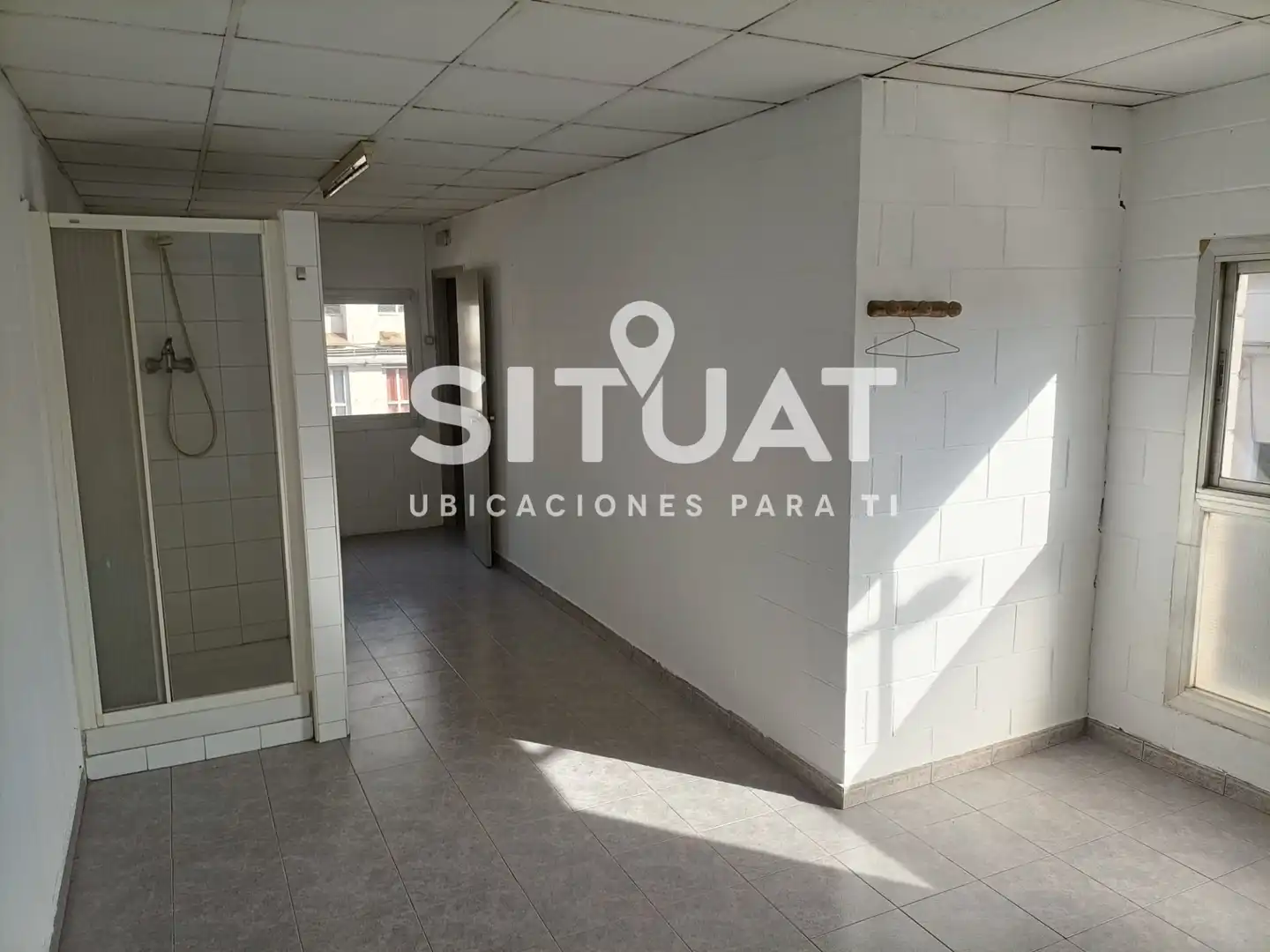 Nau industrial de lloguer a Carrer d'Anselm Clavé, 11, Centre - Can Nadal