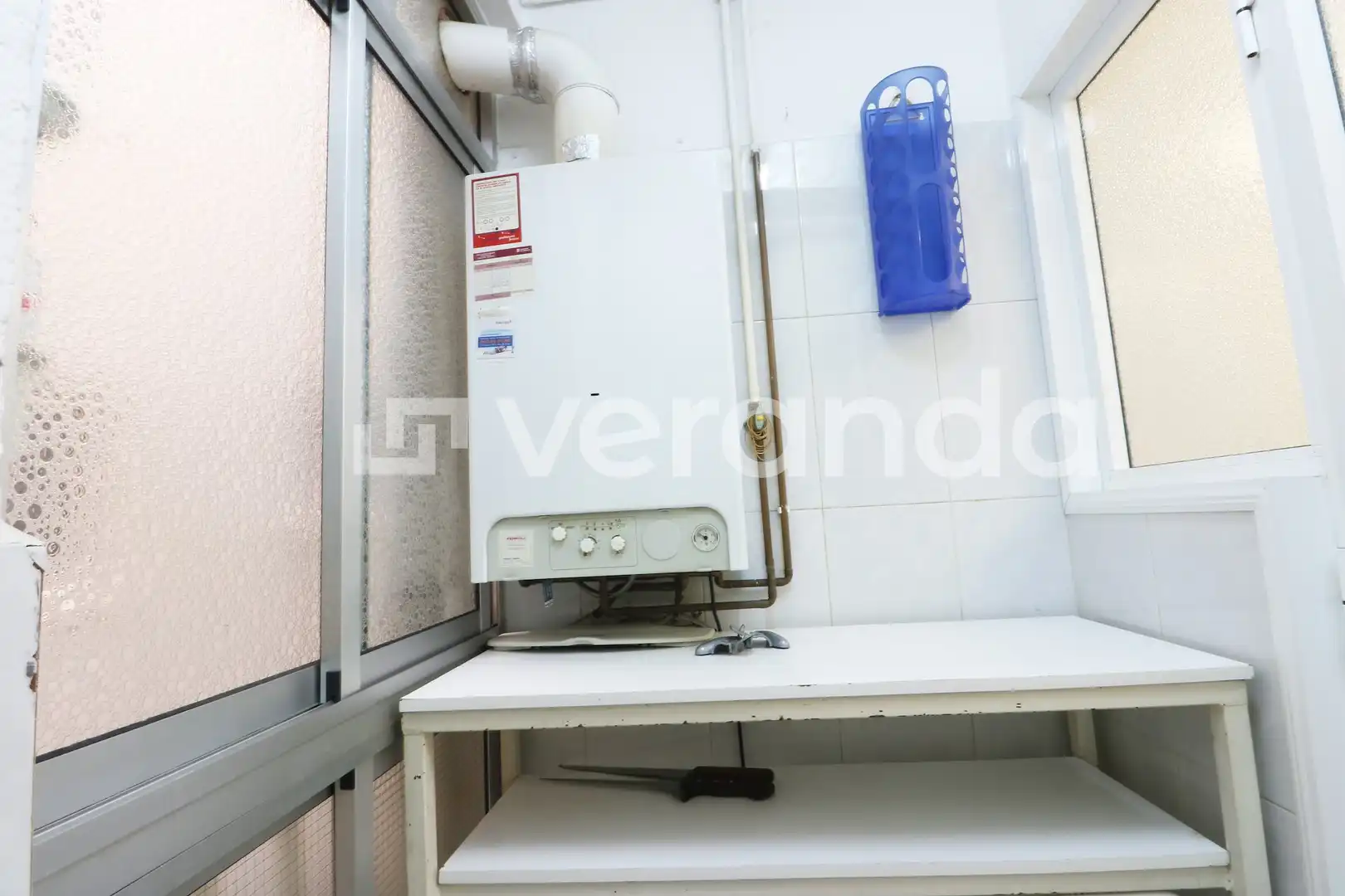 Cuina de Pis en venda en Ripollet amb Calefacció, TV i Balcó