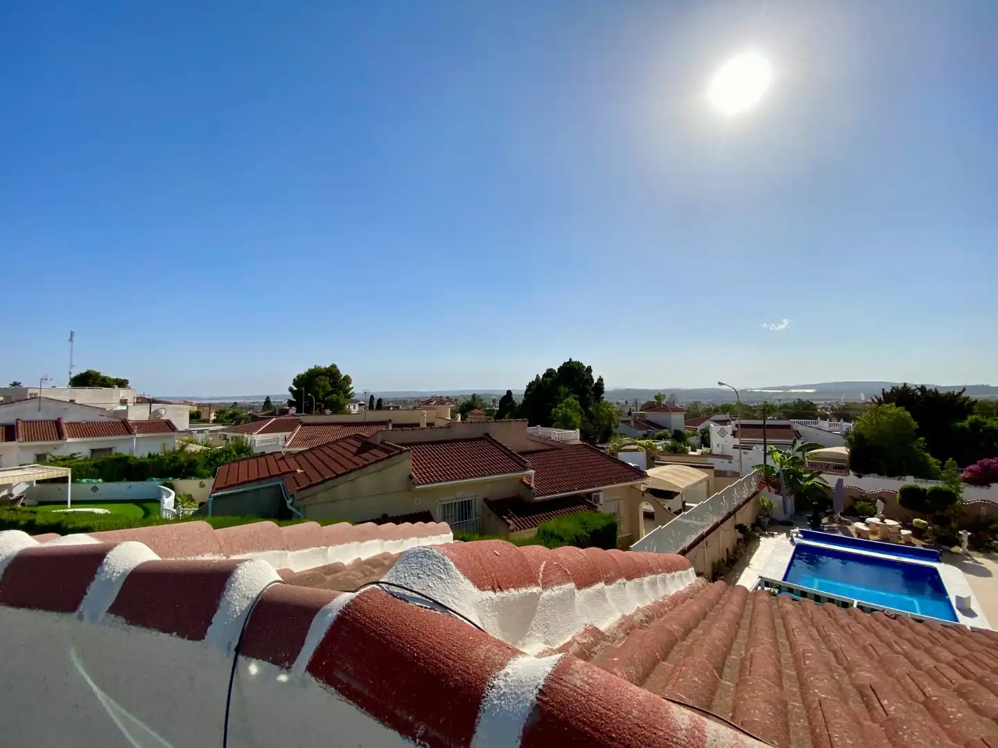 Vista exterior de Casa o xalet en venda en Rojales amb Aire condicionat, Calefacció i Jardí privat
