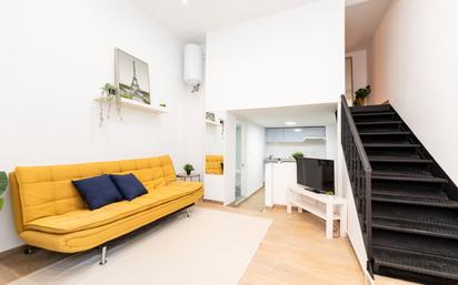 Living room of Premises for sale in  Madrid Capital  with Air Conditioner