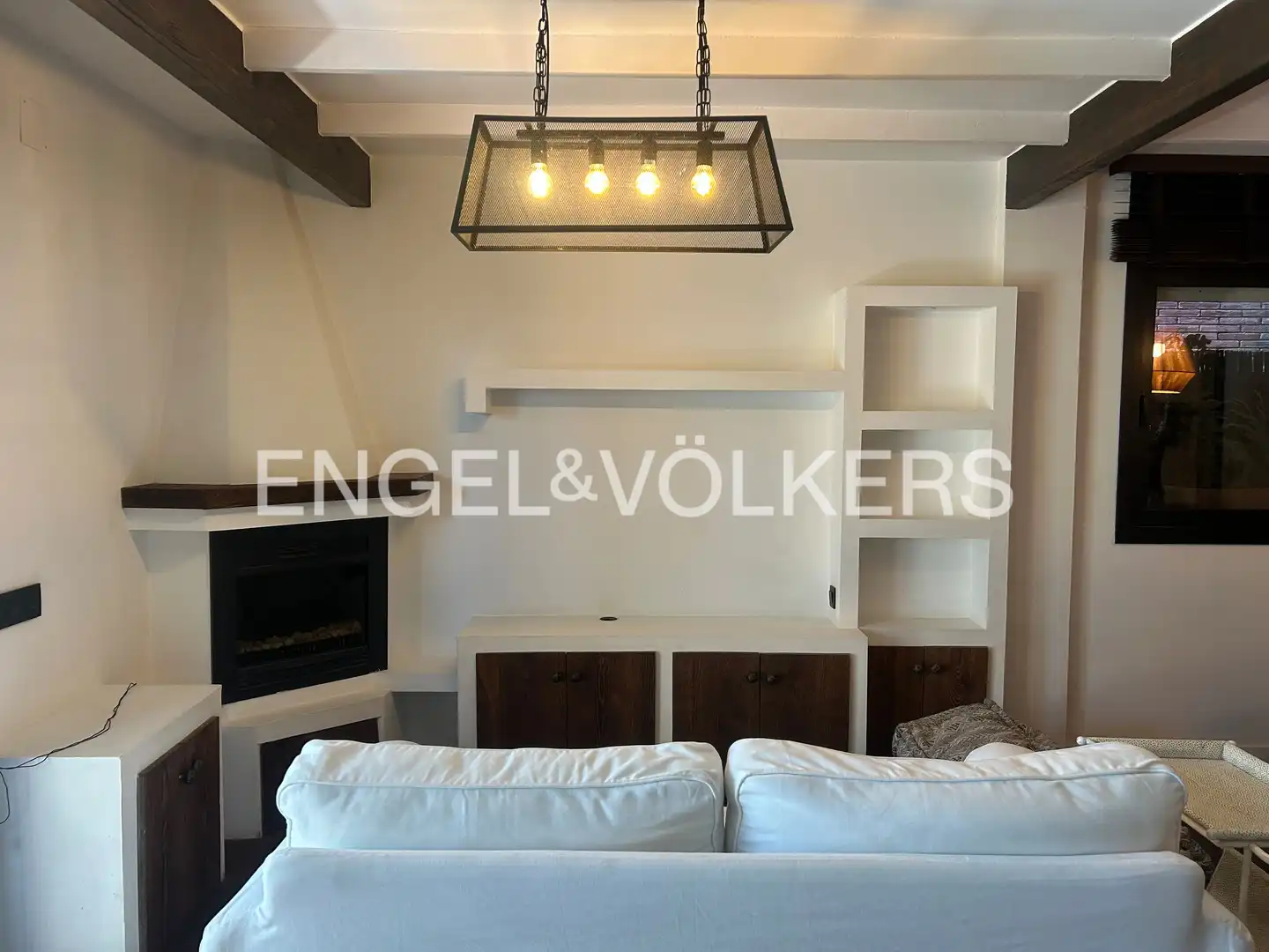 Sala de estar de Apartamento de alquiler en Sant Cugat del Vallès con Aire acondicionado, Calefacción y Parquet