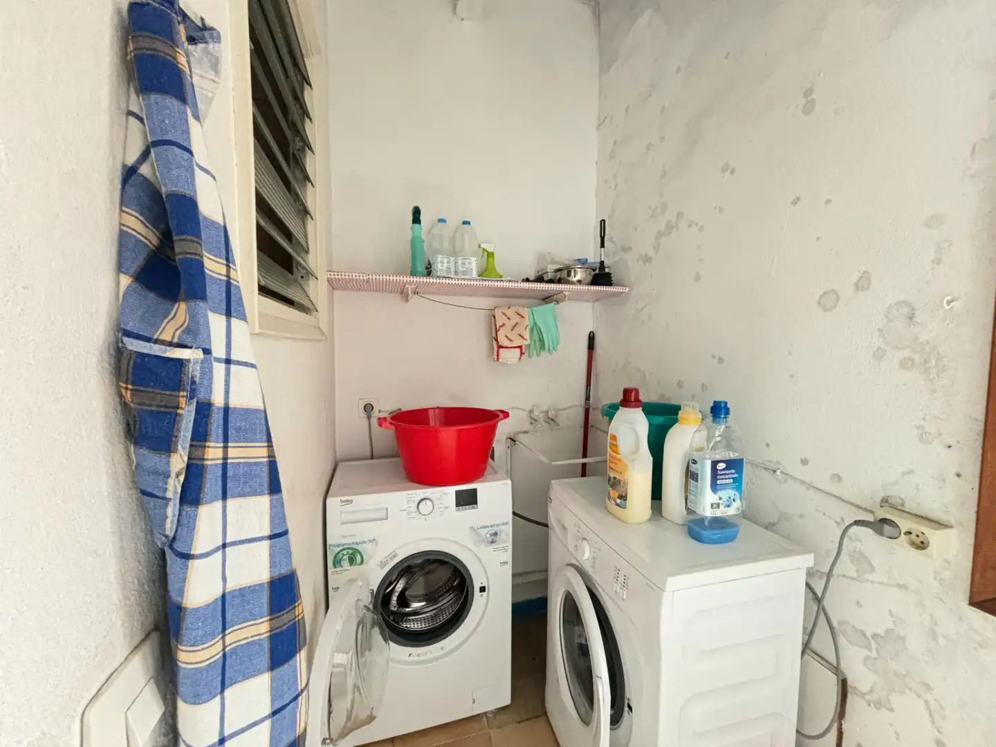 Habitación de Casa adosada en venta en Sant Feliu de Pallerols con Calefacción, Jardín privado y Terraza