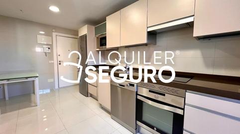 Photo 5 of Flat to rent in De Sangenjo , Tres Olivos - Valverde,  Madrid Capital
