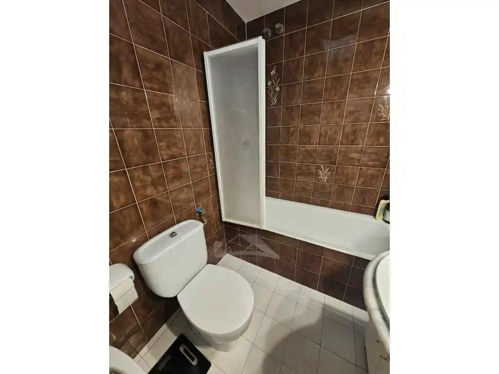 Bany de Casa o xalet en venda en Cunit amb Aire condicionat i Jardí privat
