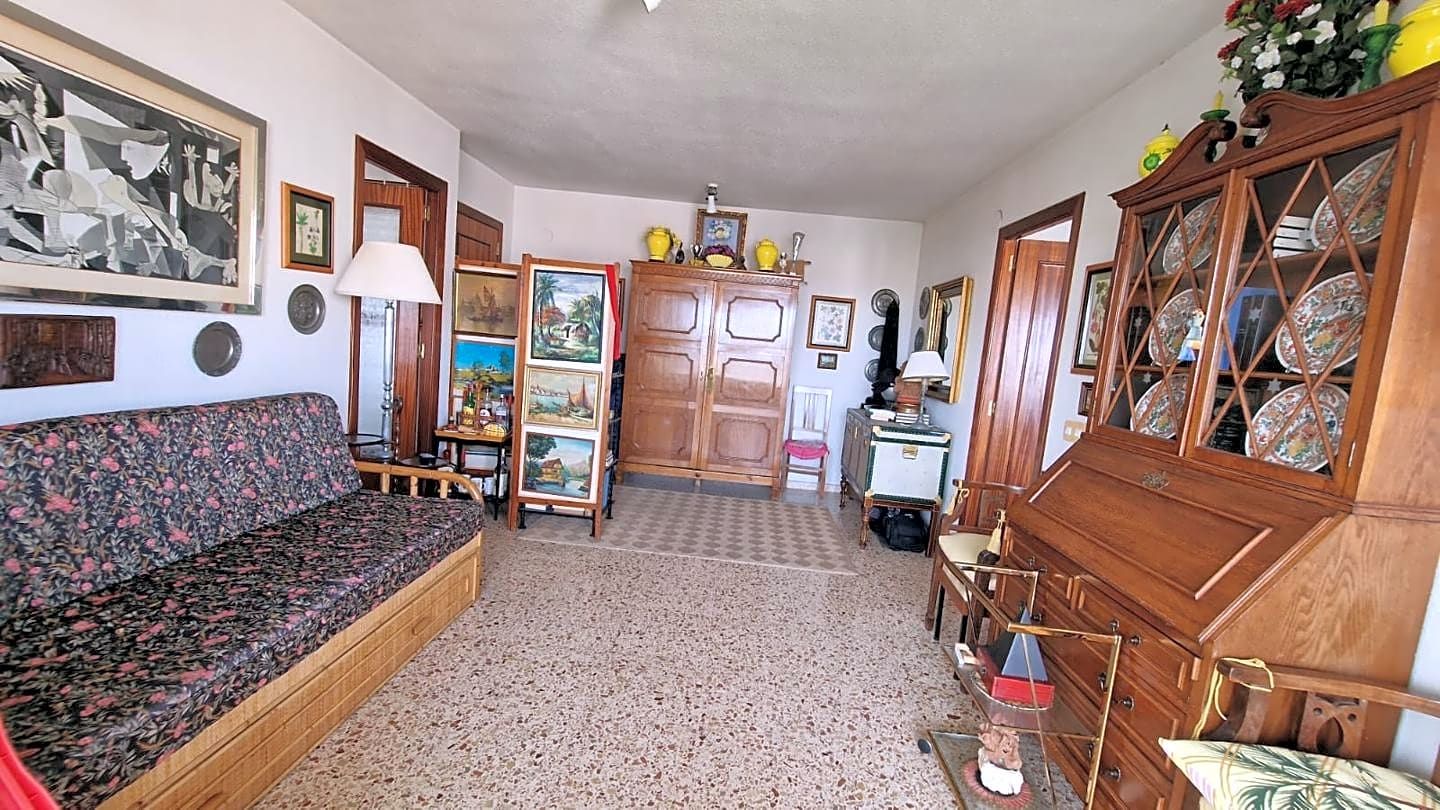 Apartment for rent in Gandia  with Terrace and Community pool