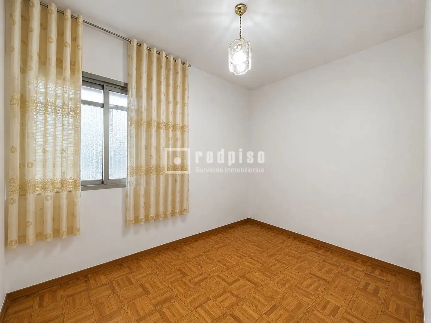 Habitación de Piso en venta en Alcalá de Henares con Calefacción, Parquet y Terraza