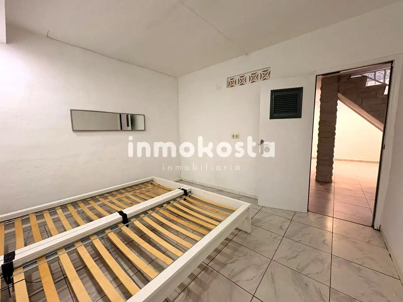 Bedroom of Detached homes for sale in L'Alfàs del Pi  with Air Conditioner, Heating and Private garden