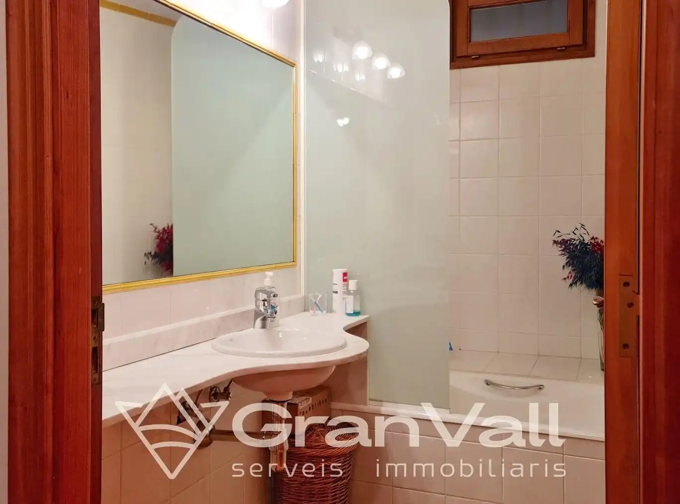 Baño de Casa o chalet en venta en Prullans con Calefacción, Jardín privado y Parquet